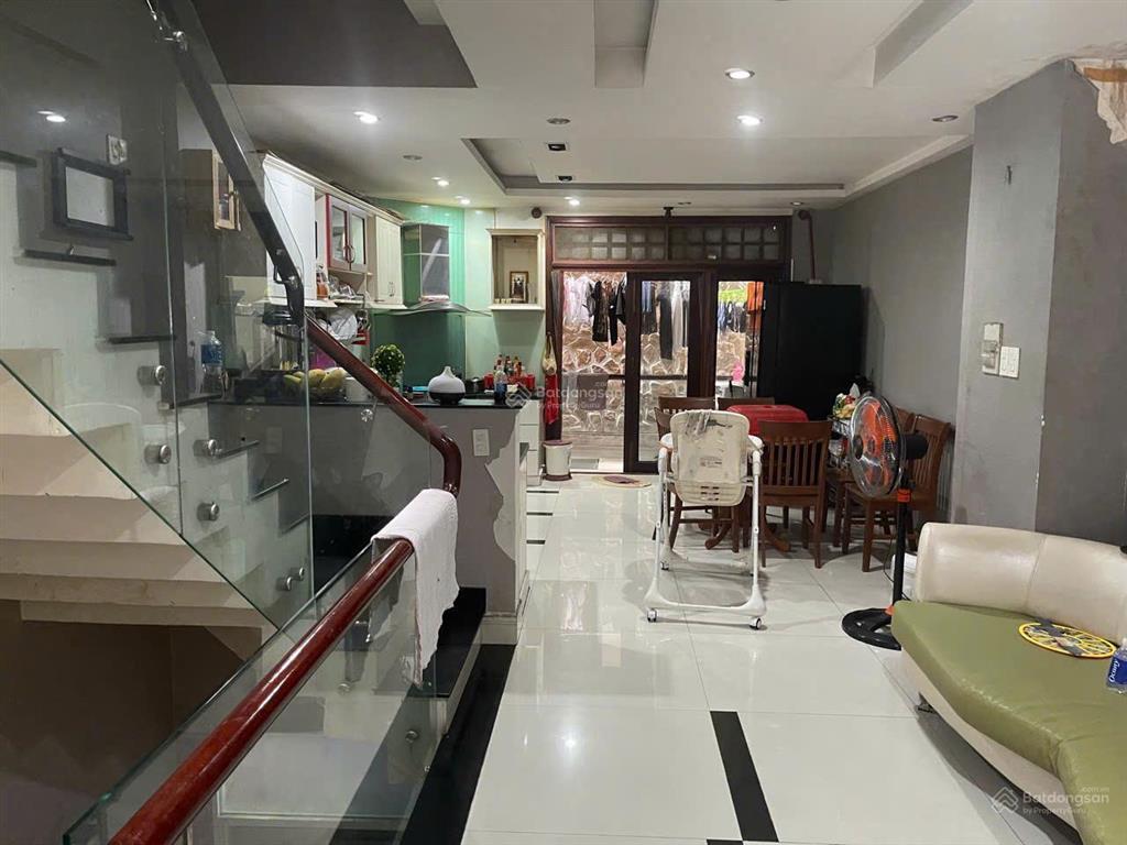 Bán nhà hẻm xe hơi sư vạn hạnh quận 10 dt 4.2m x 16m 60m2 5 tầng giá 20 tỷ thương lượng