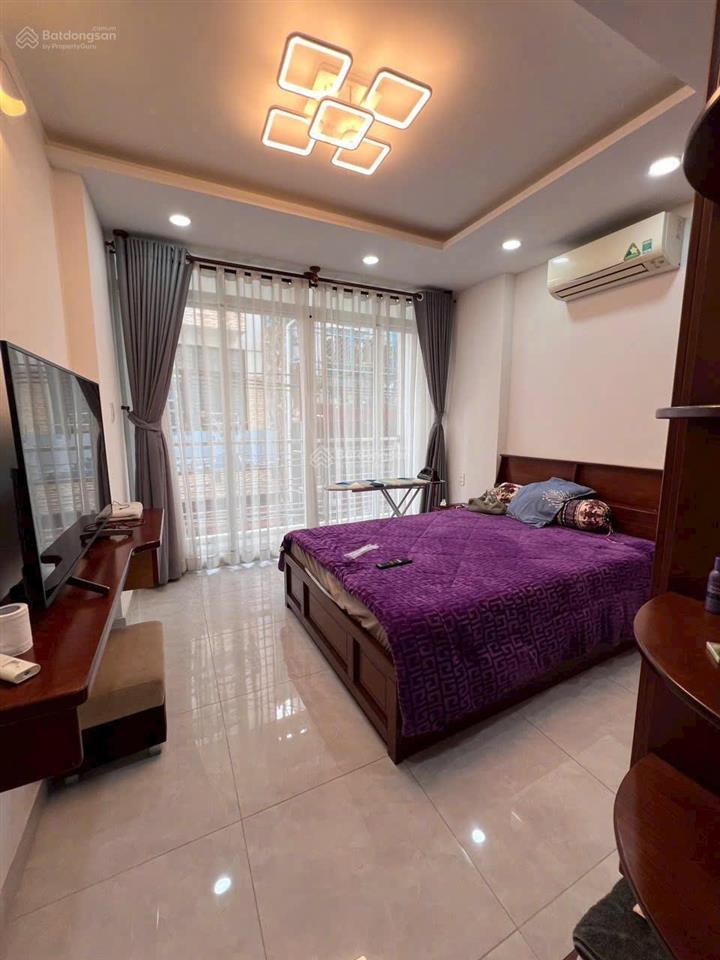 Bán nhà hẽm xe hơi trần phú p4 quận 5 dt 3.6m x 10m 36m2 3 tầng giá 8.7 tỷ thương lượng