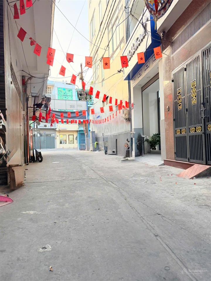Bán nhà hẽm xe hơi trần phú p4 quận 5 dt 5m x 10m (50m2) 5 tầng giá 13.9 tỷ thương lượng