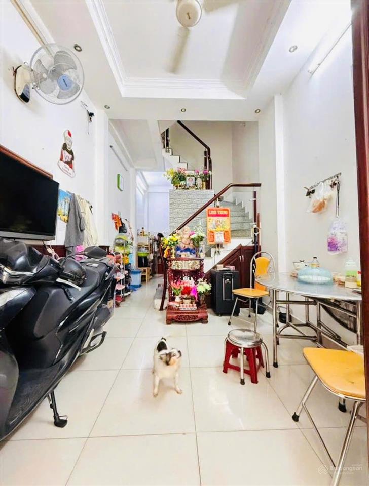 Bán nhà hẻm 3m điện biên phủ quận 10 dt 3 x 9 27m² 4 lầu giá 5.8 tỷ thương lượng