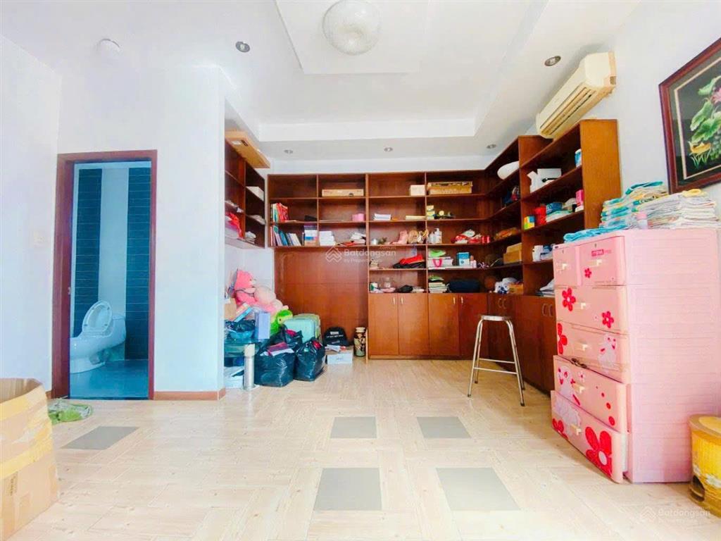 Góc 3 mặt tiền hẻm đường 3/2 quận 10 dt 7.2m x 7m (46m²) dt sàn 204m² 4 tầng giá 12.7 tỷ tl
