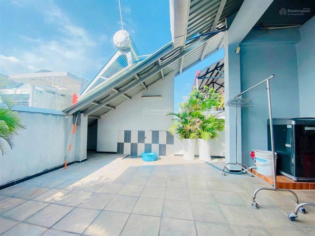 Góc 3 mặt tiền hẻm đường 3/2 quận 10 dt 7.2m x 7m (46m²) dt sàn 204m² 4 tầng giá 12.7 tỷ tl