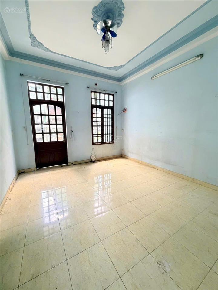 Bán nhà hẻm xe 4m nguyễn tri phương quận 10 dt 4m x 17m (67m²) 4 tầng giá 14,5 tỷ thương lượng
