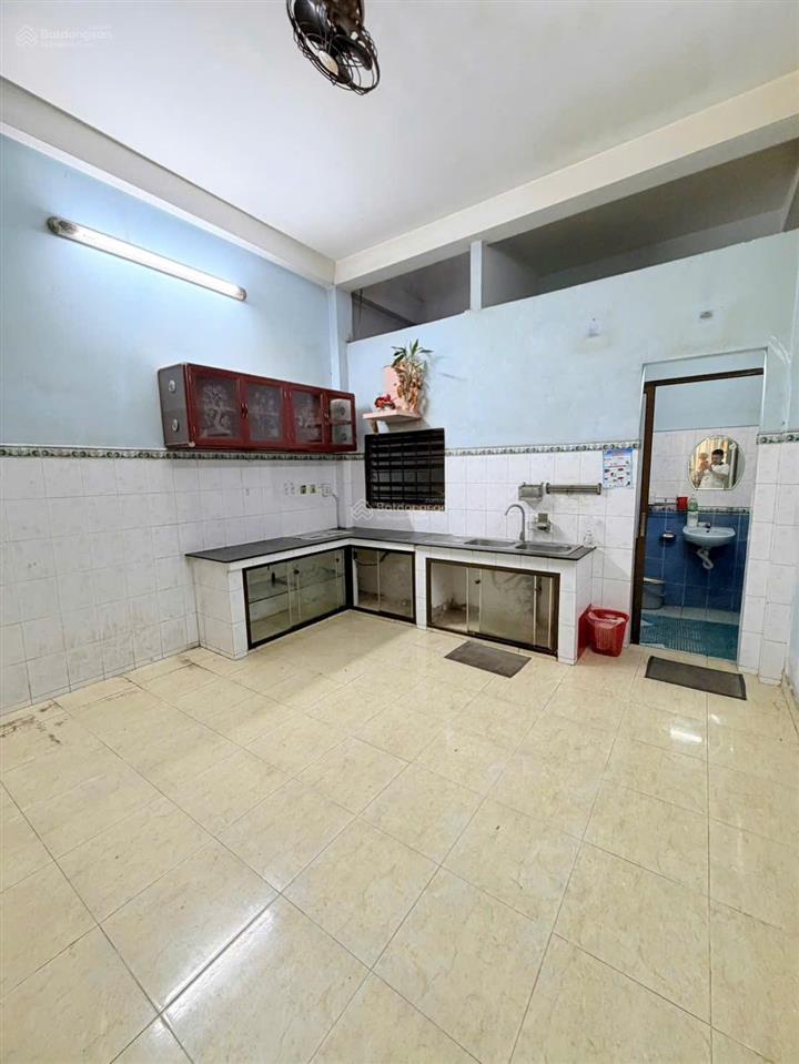 Bán nhà hẻm xe 4m nguyễn tri phương quận 10 dt 4m x 17m (67m²) 4 tầng giá 14,5 tỷ thương lượng
