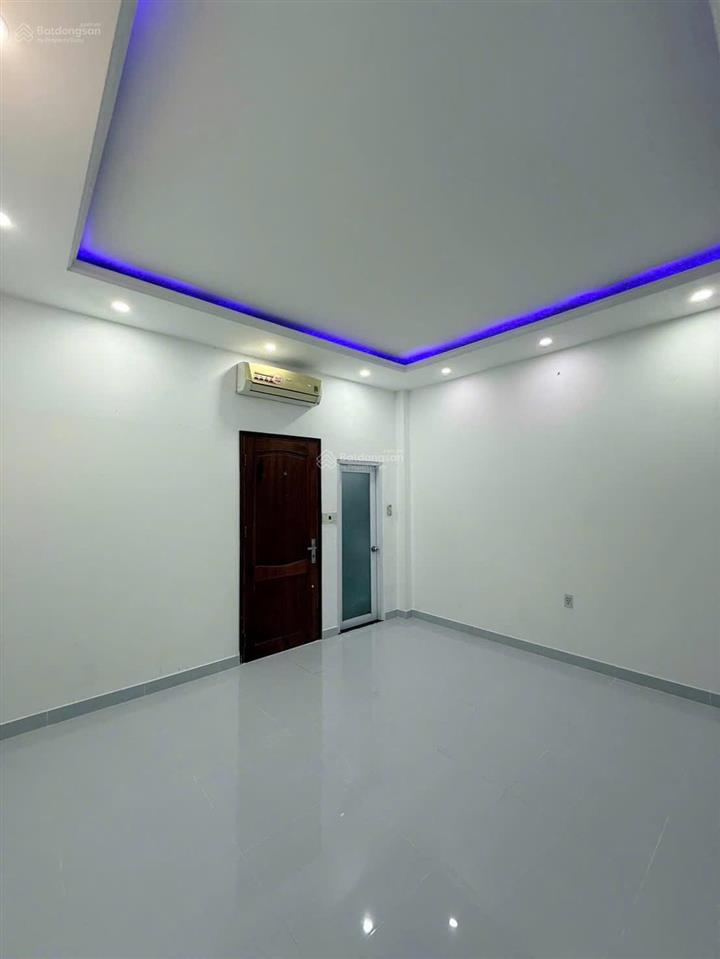 Bán nhà hẻm 3m trần quang diệu quận 3 dt 4.5m x 8m (35m2) 5 tầng giá 8 tỷ thương lượng