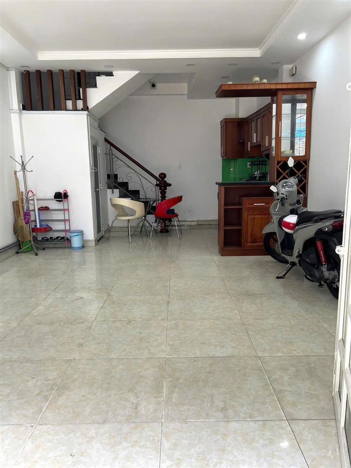 Bán nhà hẻm 3m trần quang diệu quận 3 dt 4.5m x 8m (35m2) 5 tầng giá 8 tỷ thương lượng
