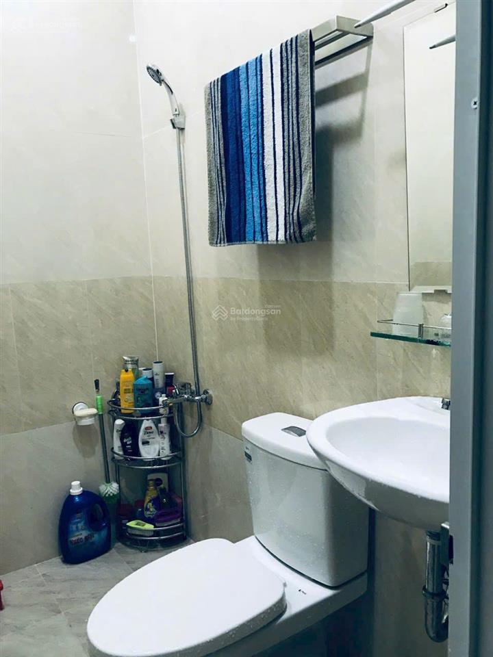 Bán nhà hẻm 4m kỳ đồng p9 quận 3 dt 3.3 x 10 33m² 5 tầng giá 9.5 tỷ thương lượng