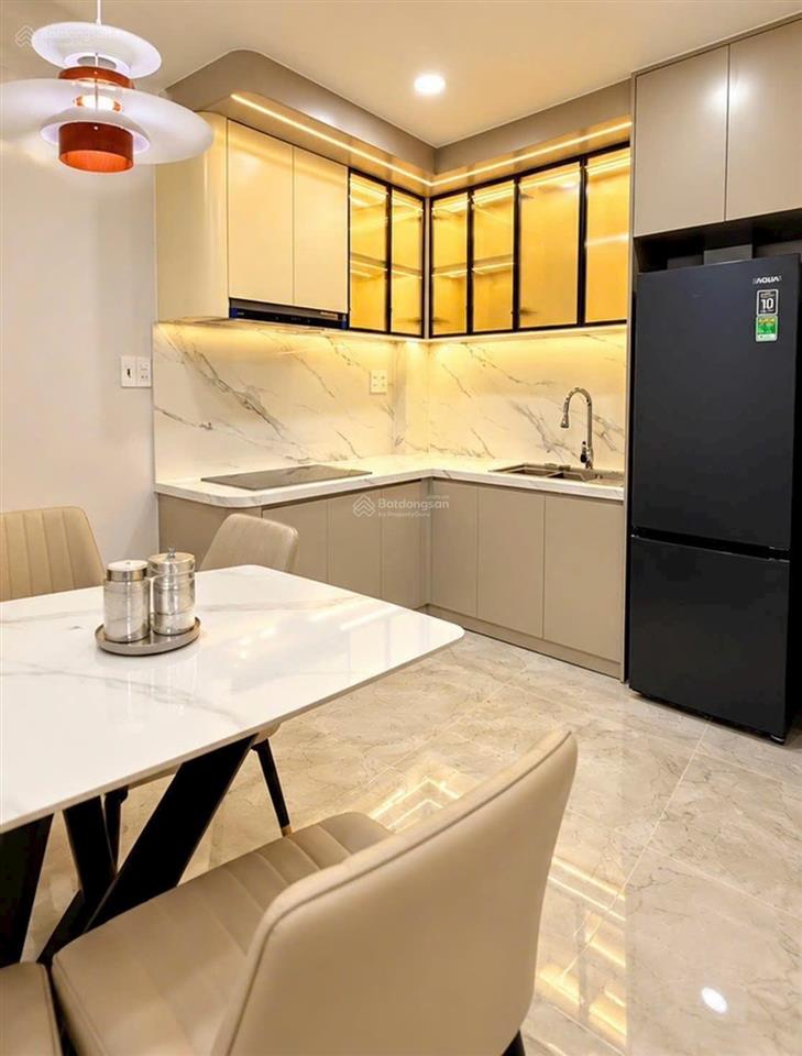 Bán nhà hẻm xe hơi trần văn đang quận 3 dt 3,1m x 8m (24m2) 5 tầng giá 5,5 tỷ thương lượng