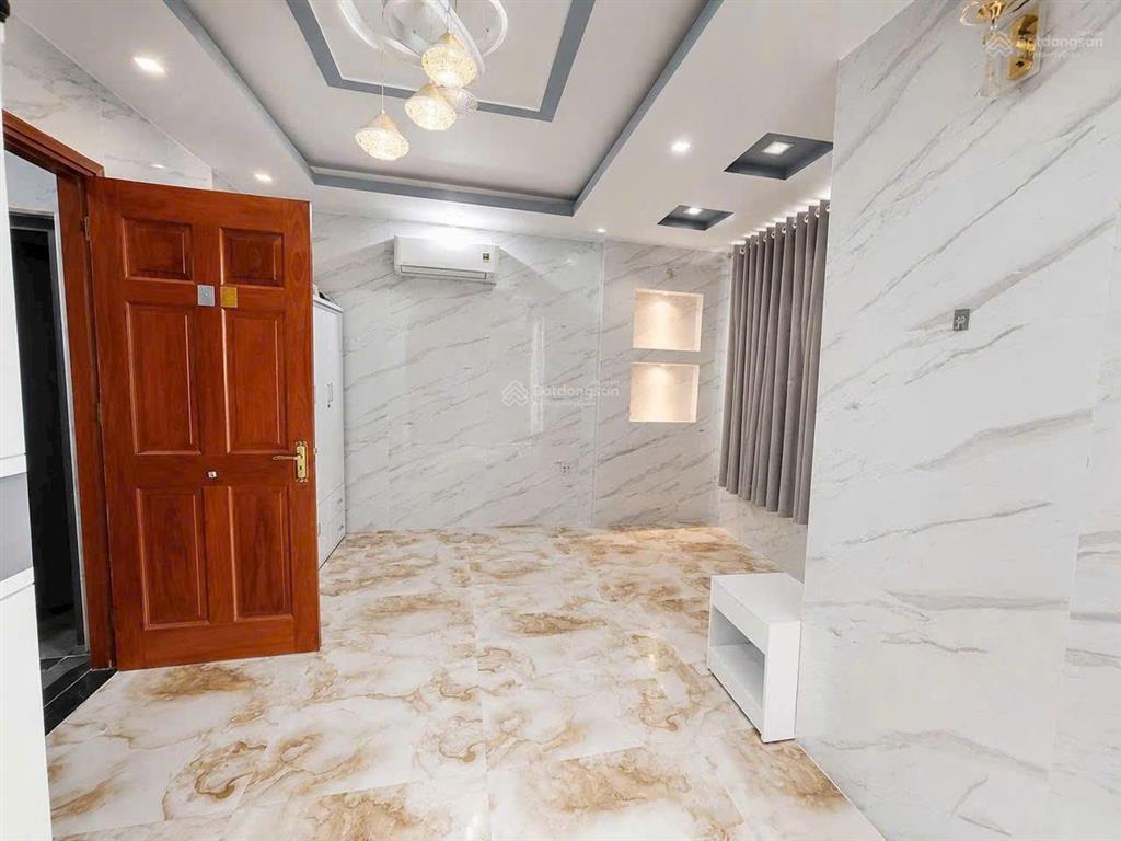 Bán nhà hẻm xe hơi nguyễn tiểu la p5 quận 10 dt 3,5m x 9m (30m2) 5 tầng giá 8,8 tỷ thương lượng