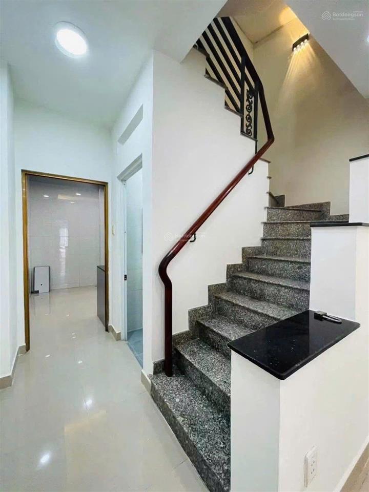 Bán nhà hẻm xe hơi nguyễn lâm p6 quận 10 dt 3.5m x 10m (35m2) 5 tầng giá 8.9 tỷ thương lượng