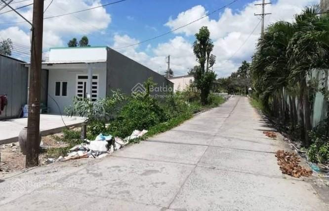 Bán đất chính chủ tại phú mỹ, giang thành, 150m2 mt 10m, đất vuông vắn, đẹp, cạnh hồ