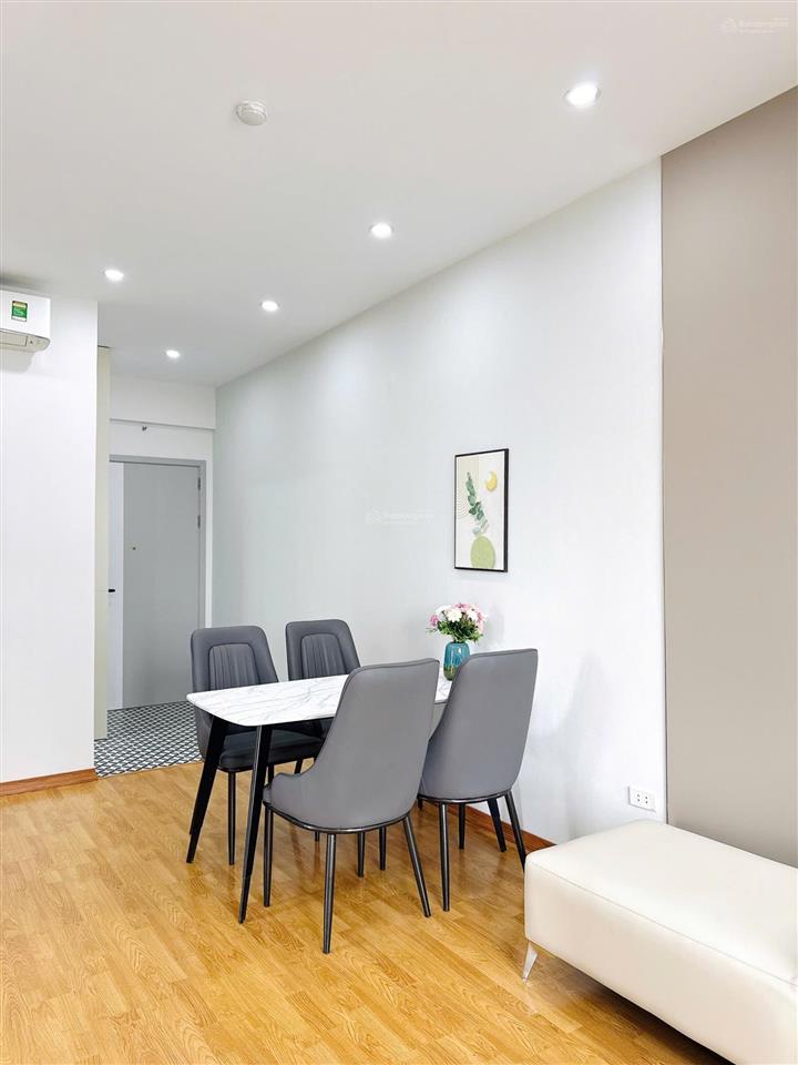Chính chủ bán căn góc 67m2 full nội thất mới, nhà thiết kế hiện đại, sang trọng.  0926 523 ***