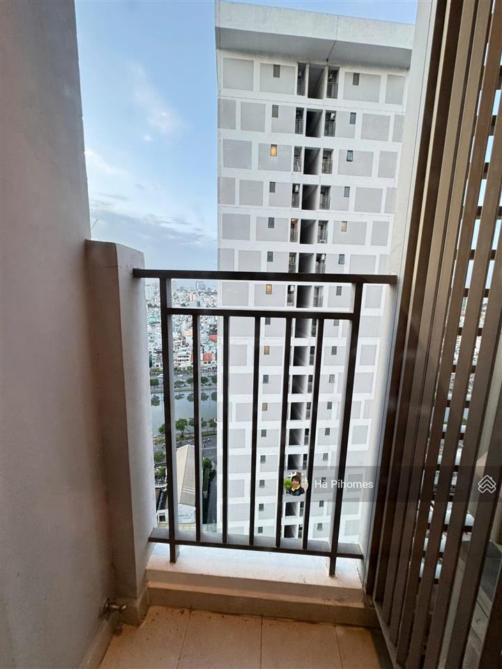 Chính chủ thiện chí bán căn hộ 3pn river gate sắp có sổ, 111m2 đang có sẵn hợp đồng thuê 28 triệu