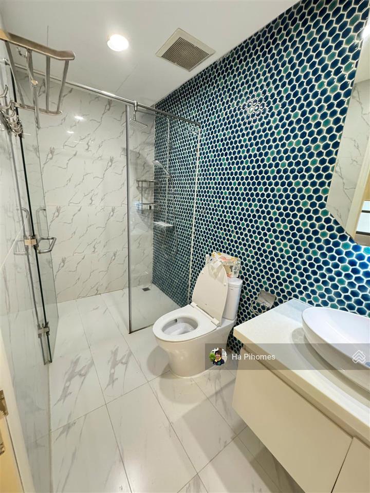 Cho thuê căn hộ 1pn 1 phòng thay đồ rộng tại the gold view đẹp nhất ở ngay được 100% đồ điện mới