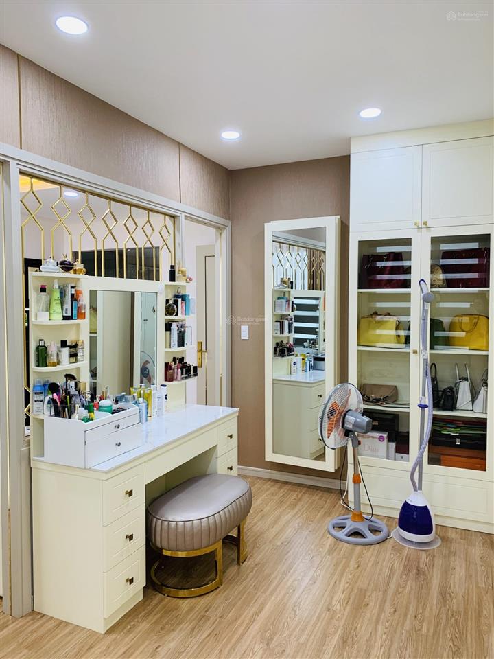 Còn duy nhất căn hộ chung cư the gold view 3pn 133m2 đơn giá tốt nhất hiện tại chủ thiện chí bán