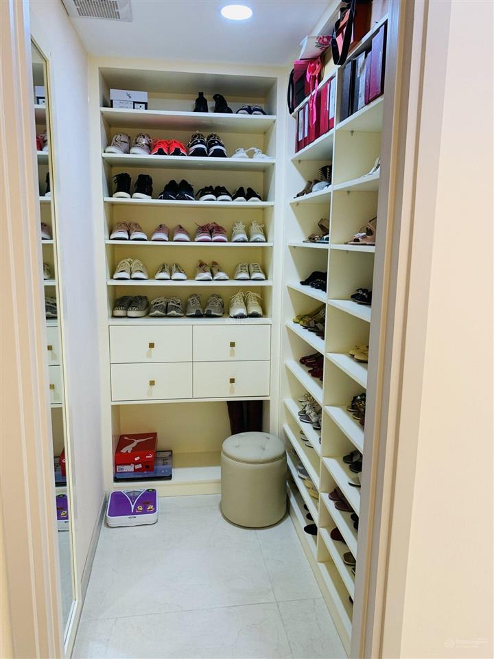 Còn duy nhất căn hộ chung cư the gold view 3pn 133m2 đơn giá tốt nhất hiện tại chủ thiện chí bán