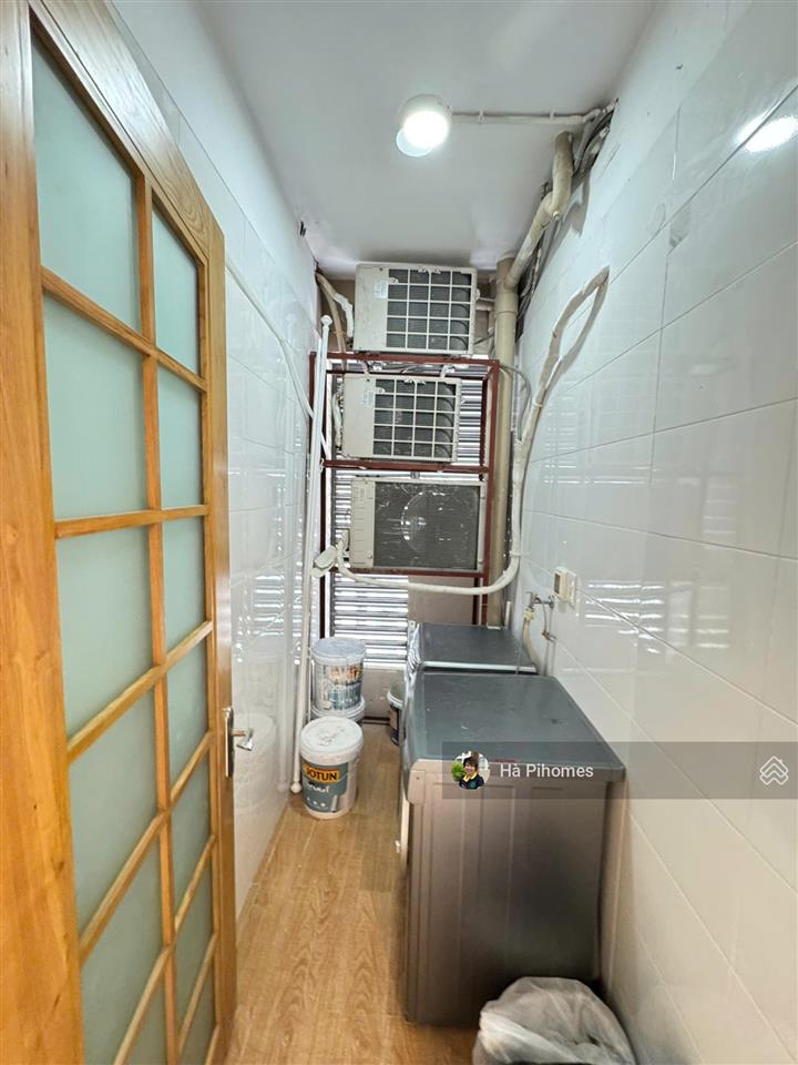 Chính chủ bán căn hộ the gold view tại bến vân đồn, 94 m2 căn góc hiện trống nhà mới ở ngay