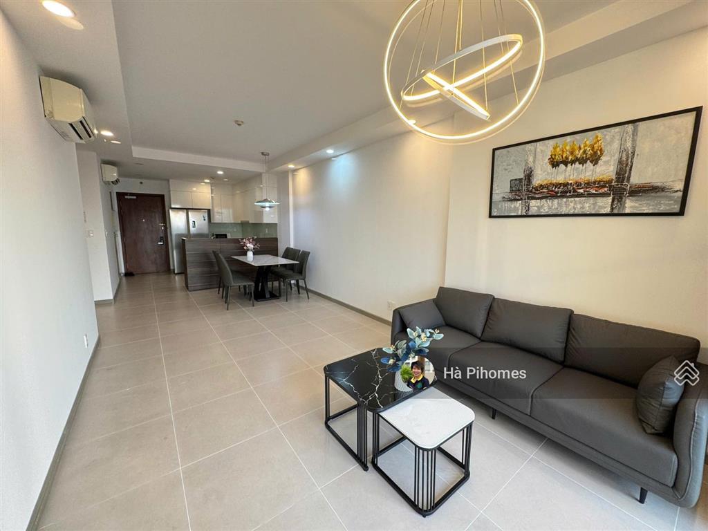 Chủ thiện chí bán căn hộ trục view hồ bơi the gold view 2pn2wc 92m2 rẻ hơn thị trường 500tr