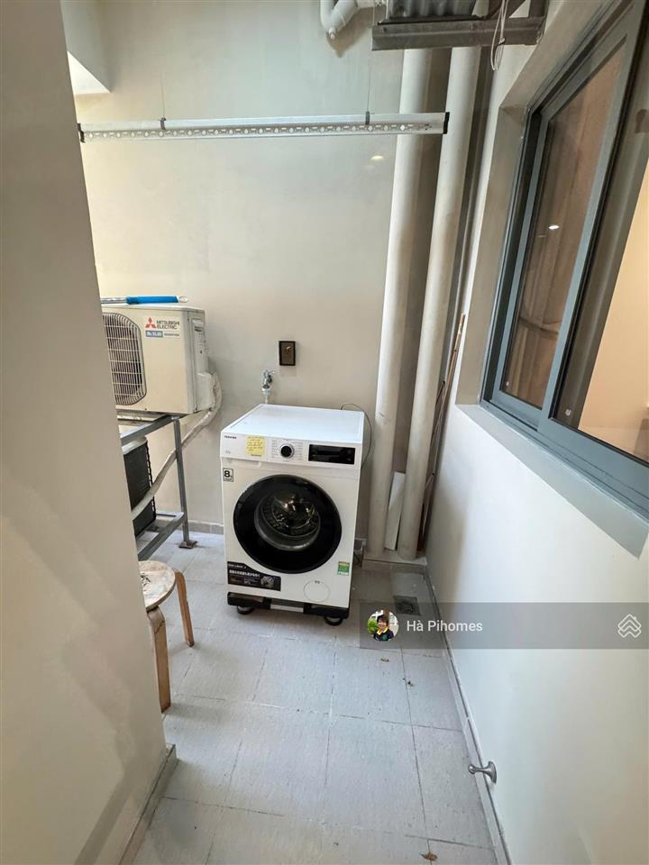 Chủ thiện chí bán căn hộ trục view hồ bơi the gold view 2pn2wc 92m2 rẻ hơn thị trường 500tr