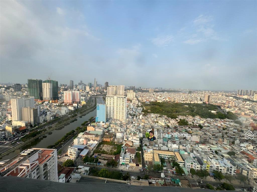 Duy nhất nhà nội thất dính tường cần cho thuê căn 3pn, 2wc, 131m2 tại the gold view view trọn tp