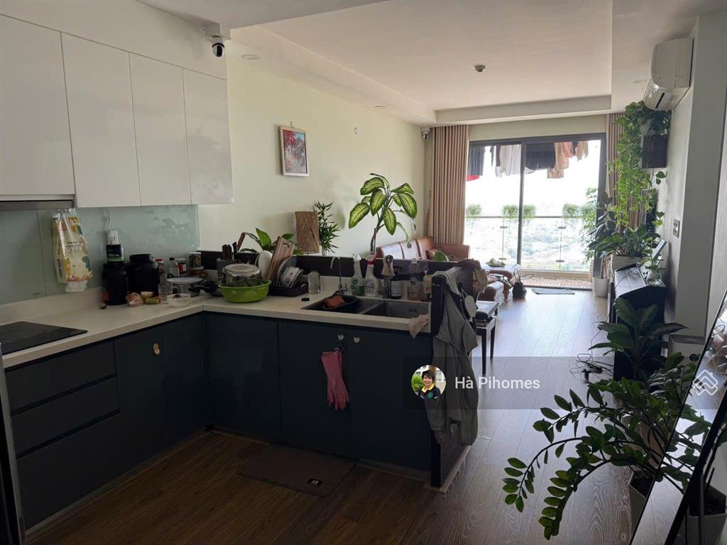 Chính chủ bán căn hộ gold view quận 4 bến vân đồn 2pn 2wc 80m2 full nội thất đẹp ở ngay