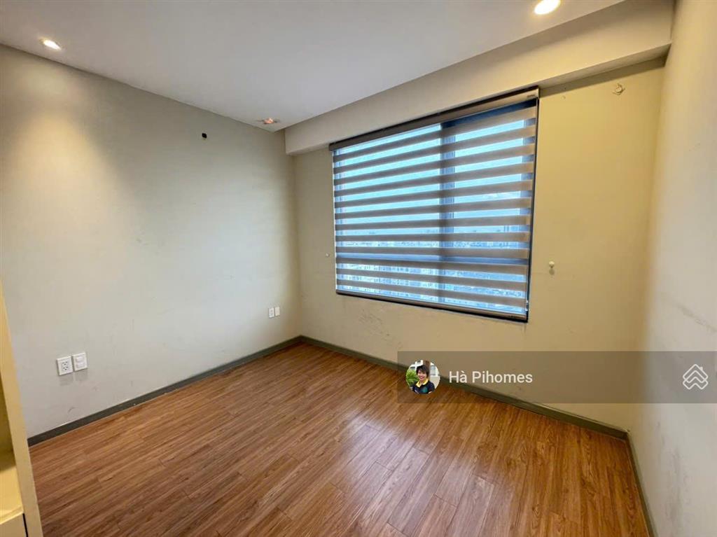 Một trong số ít 1 căn hộ view thoáng tại gold view 2pn2wc 80m2 ntcb nhà mới sửa, hiện trống sẵn