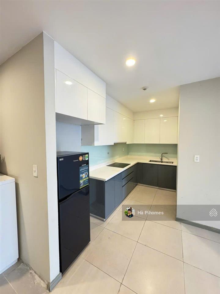 Một trong số ít 1 căn hộ view thoáng tại gold view 2pn2wc 80m2 ntcb nhà mới sửa, hiện trống sẵn