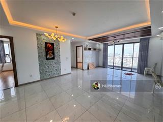 Duy nhứt 1 căn hộ vvip view đẹp tại gold view 3pn3wc 133m2 ntcb nhà mới, hiện trống sẵn tháng 8 ở