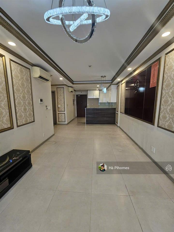 Một trong số ít 1 căn hộ view thoáng tại gold view 2pn2wc 92m2 ntcb nhà mới sửa, trống sẵn tháng 8