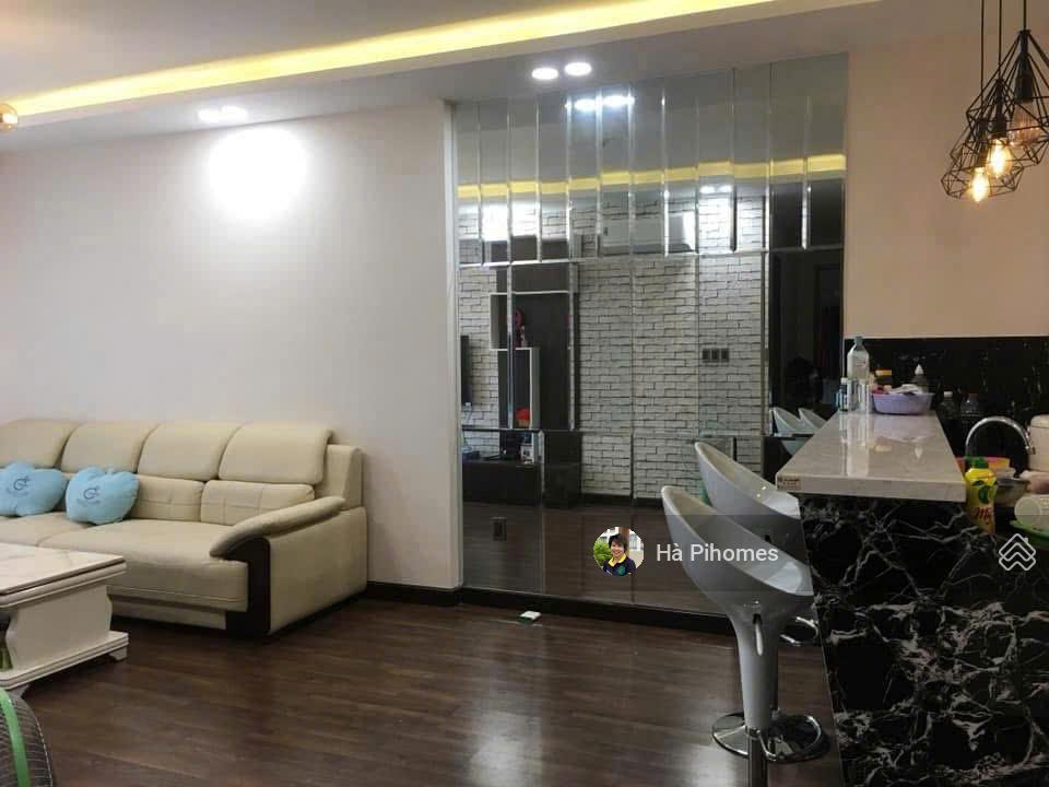 Hot hàng siêu hiếm tại the gold view căn hộ 2pn thiết kế đẹp, sang, mới do chủ tự thiết kế