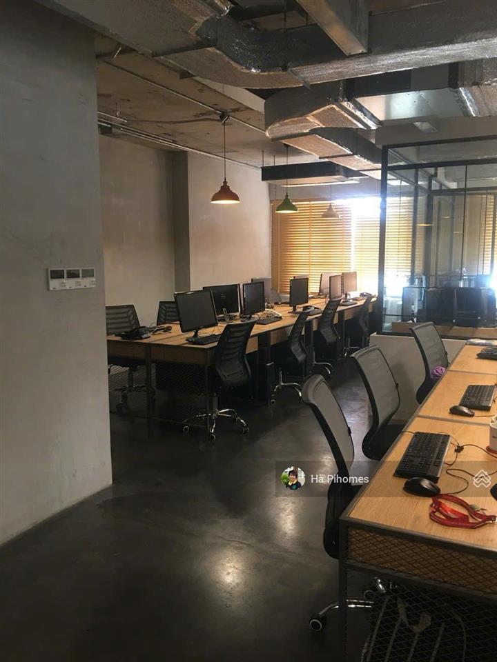 Cho thuê officetel 3pn 2wc dt lớn nhất the gold view bến vân đồn vừa ở vừa kinh doanh văn phòng