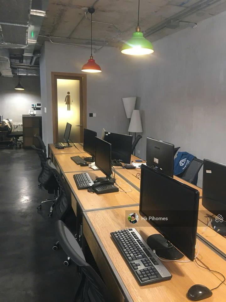 Cho thuê officetel 3pn 2wc dt lớn nhất the gold view bến vân đồn vừa ở vừa kinh doanh văn phòng