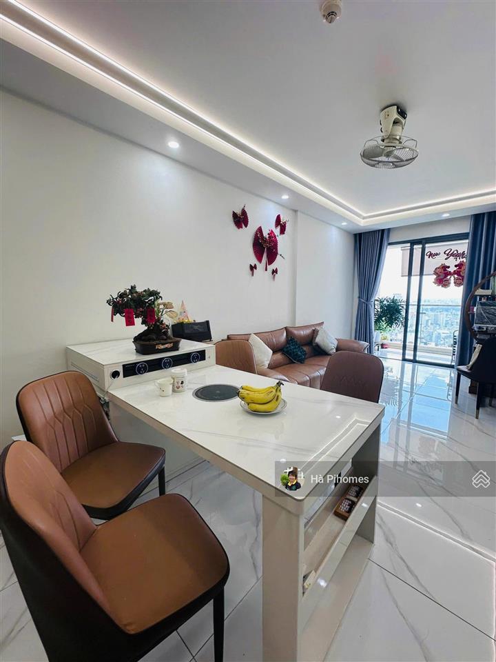 Bán căn hộ sắp ra sổ gold view q4 bến vân đồn 2pn nhà nội thất cao cấp giá tốt tầng đẹp view sông