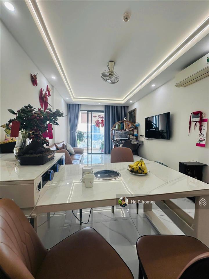 Bán căn hộ sắp ra sổ gold view q4 bến vân đồn 2pn nhà nội thất cao cấp giá tốt tầng đẹp view sông