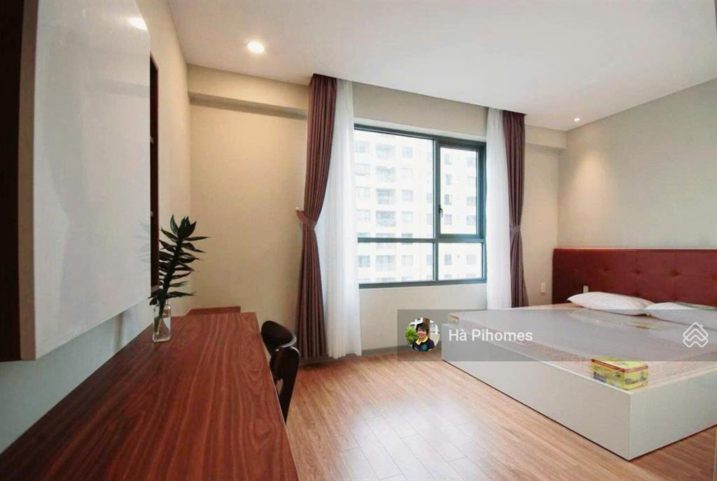 Chính chủ ký gửi cho thuê căn hộ 3pn the gold view, 28 triệu còn hiện tại căn hiếm có ở ngay được
