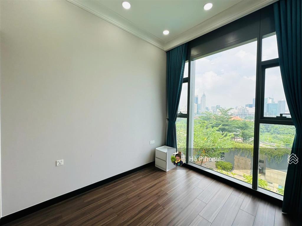 Khách cần sang lại hợp đồng thuê căn hộ 2pn 94m2 tại empire city thủ thiêm nhà trống đầu t9