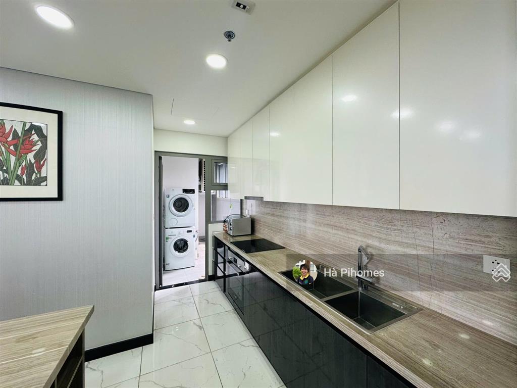 Khách cần sang lại hợp đồng thuê căn hộ 2pn 94m2 tại empire city thủ thiêm nhà trống đầu t9