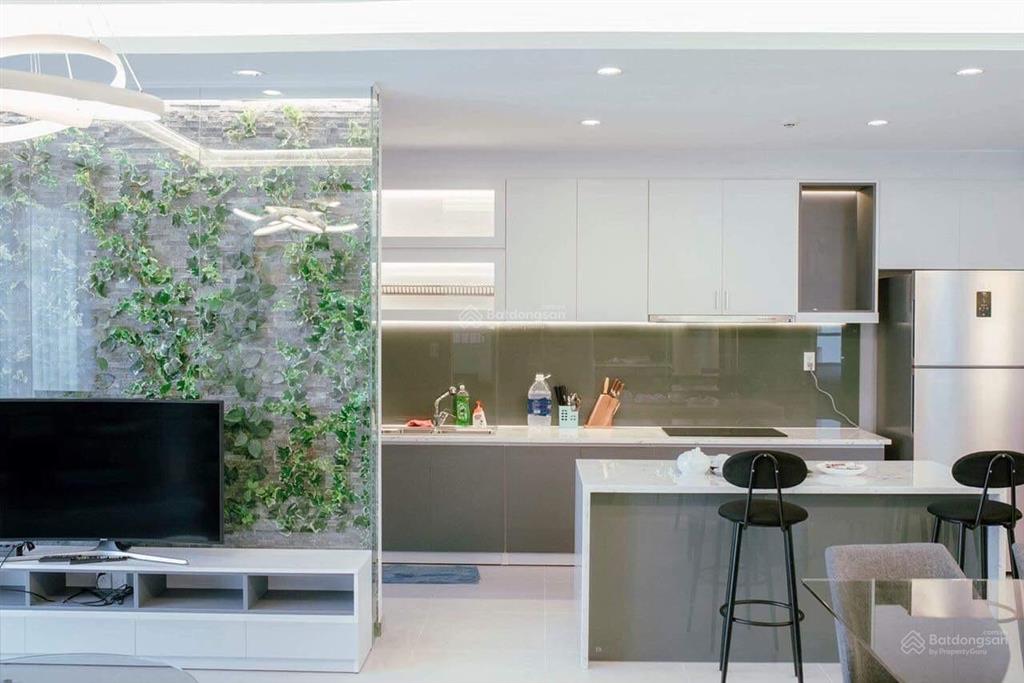 Hàng hiếm cho thuê căn hộ 3pn vip the gold view, view sông, thông thoáng, nhà sang đẹp y hình