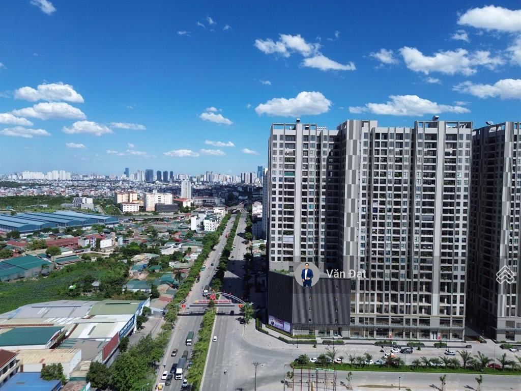 Chủ nhà ngộp bank  cần bán gấp  căn góc 3 ngủ  diện tích 115m2  giá chỉ 6,1 tỷ