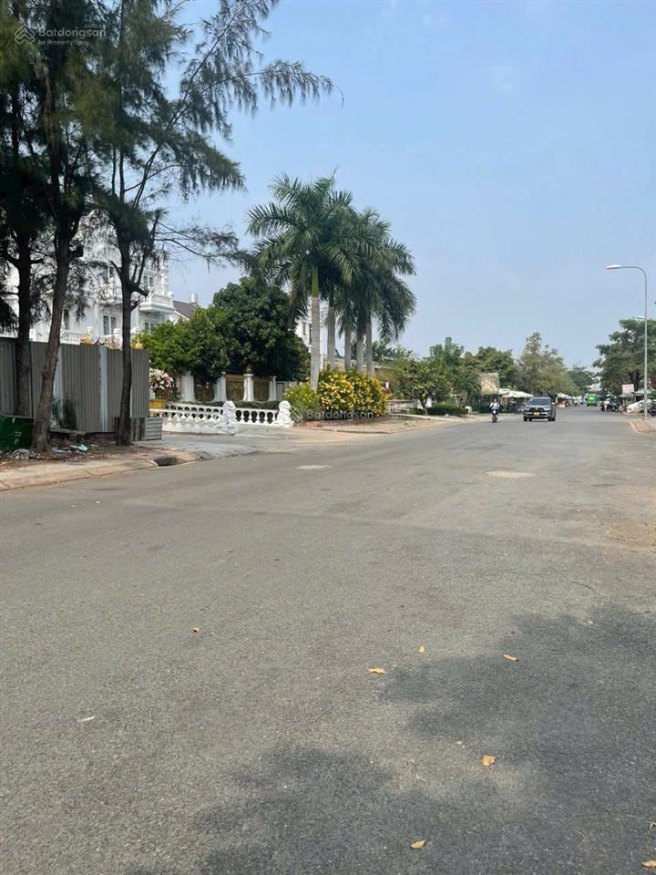 Đất kdc phú xuân  vạn phát hưng, nhà bè. view kênh dt 240m2, giá 52tr