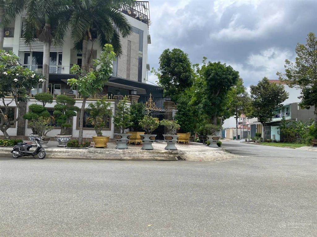Đất kdc phú xuân  vạn phát hưng, nhà bè. view kênh dt 240m2, giá 52tr