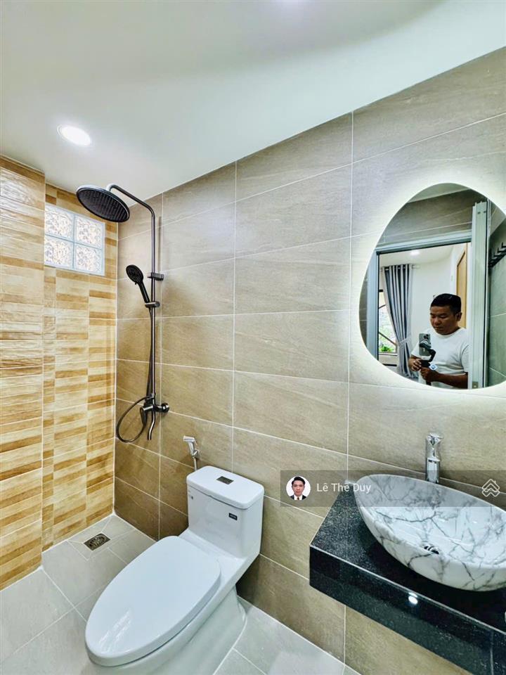 Nhà đẹp vị trí kinh doanh đỉnh  dài miên man 16m chỉ 6.x tỷ  đường số 27 p. an nhơn (p6) gò vấp.