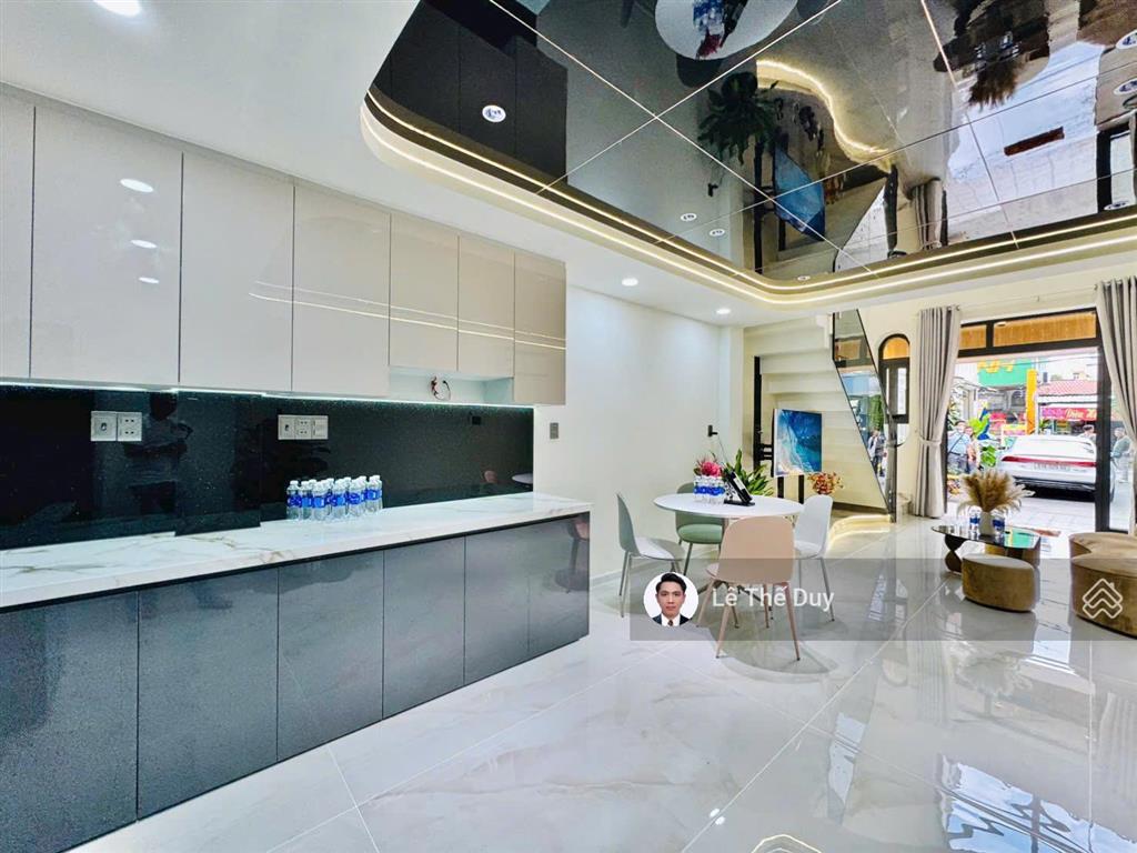 Nhà đẹp vị trí kinh doanh đỉnh  dài miên man 16m chỉ 6.x tỷ  đường số 27 p. an nhơn (p6) gò vấp.