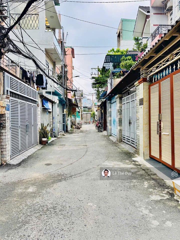 (giảm 200 triệu) căn nhà đẹp ngang hơn 5 mét ngay công viên làng hoa quang trung p.thông tây hội.