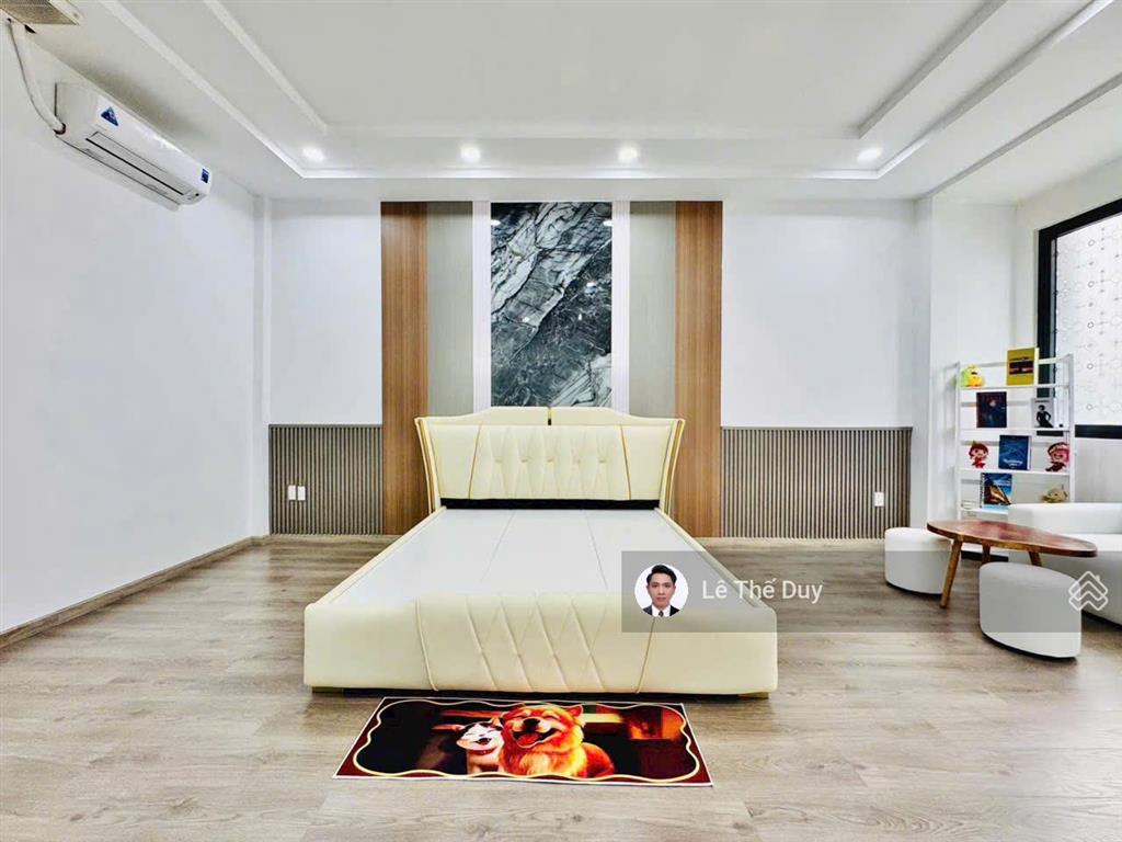 (giảm 200 triệu) căn nhà đẹp ngang hơn 5 mét ngay công viên làng hoa quang trung p.thông tây hội.