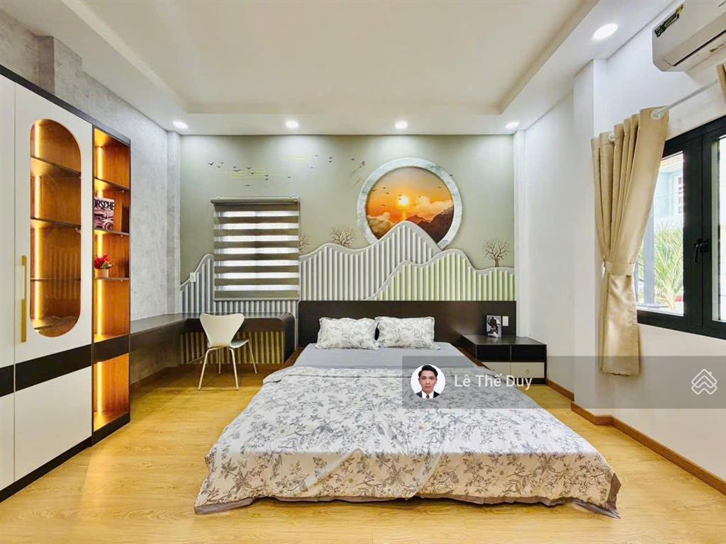 Căn nhà phố ngang 9.5m gần công viên làng hoa  đường 8m thông cực đẹp. chỉ 5.xtỷ. đường số 21.