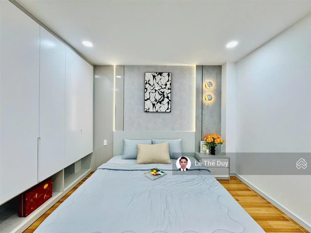 Sát vách ngã 6 gò vấp & sân bay siêu phẩm 4 tầng nguyễn văn nghi chỉ 7.32 tỷ!