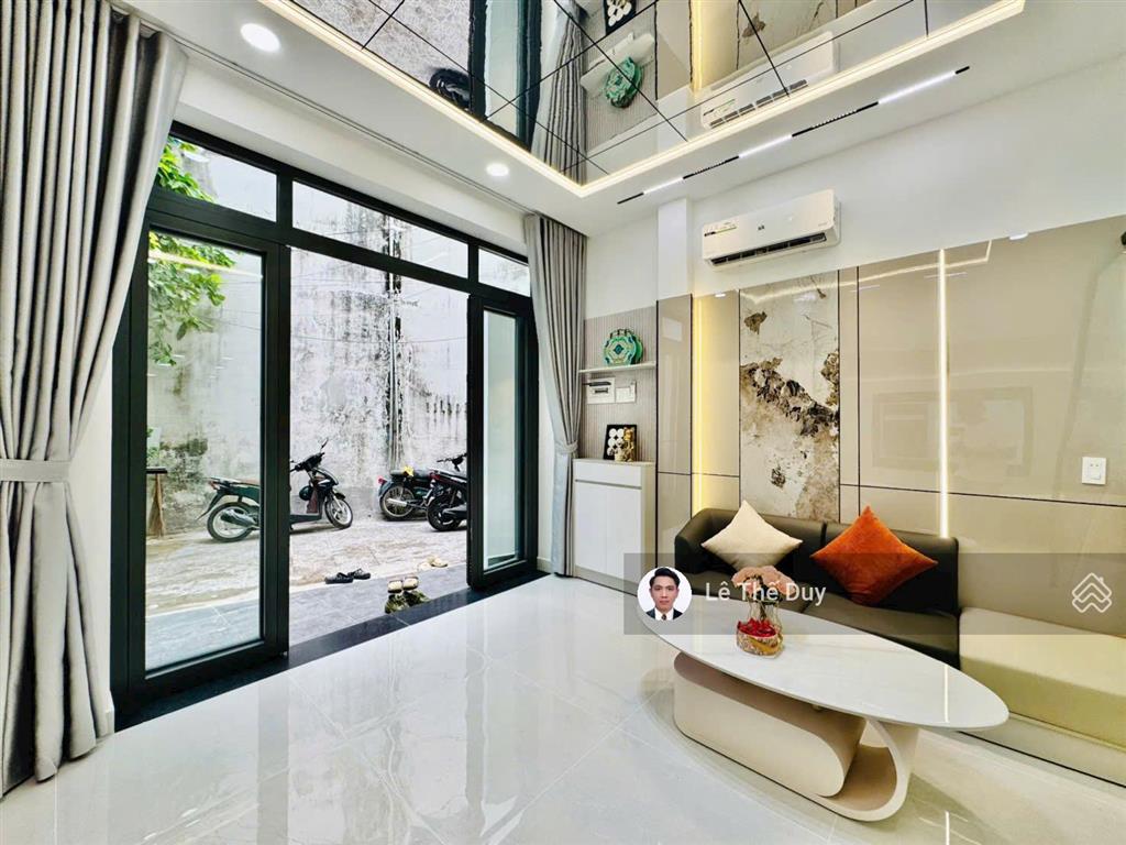 Sát vách ngã 6 gò vấp & sân bay siêu phẩm 4 tầng nguyễn văn nghi chỉ 7.32 tỷ!
