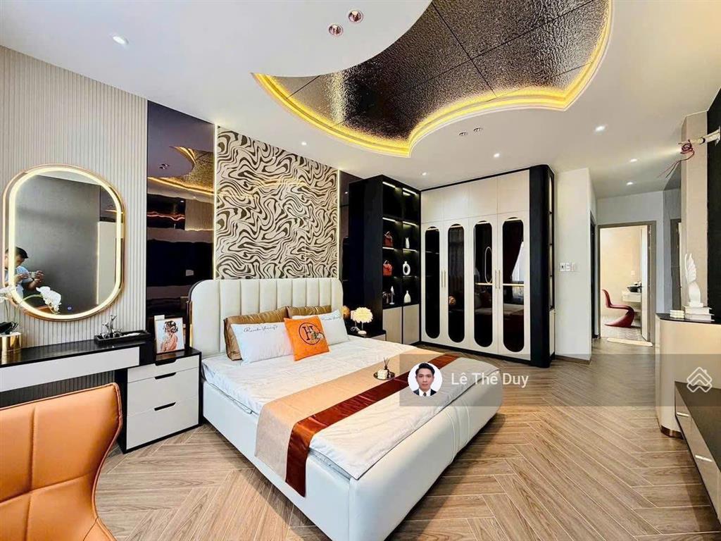 Nở hậu khủng 8,3m tài lộc siêu phẩm tú mỡ đối diện vincom phan văn trị chỉ 7,98 tỷ.