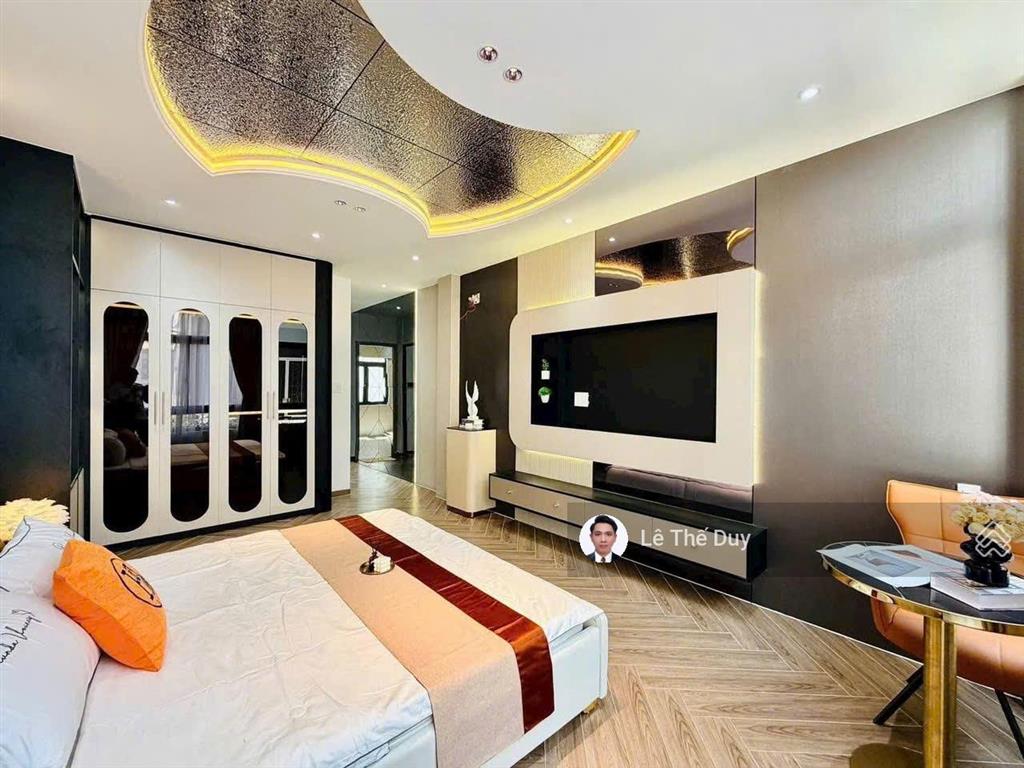Nở hậu khủng 8,3m tài lộc siêu phẩm tú mỡ đối diện vincom phan văn trị chỉ 7,98 tỷ.